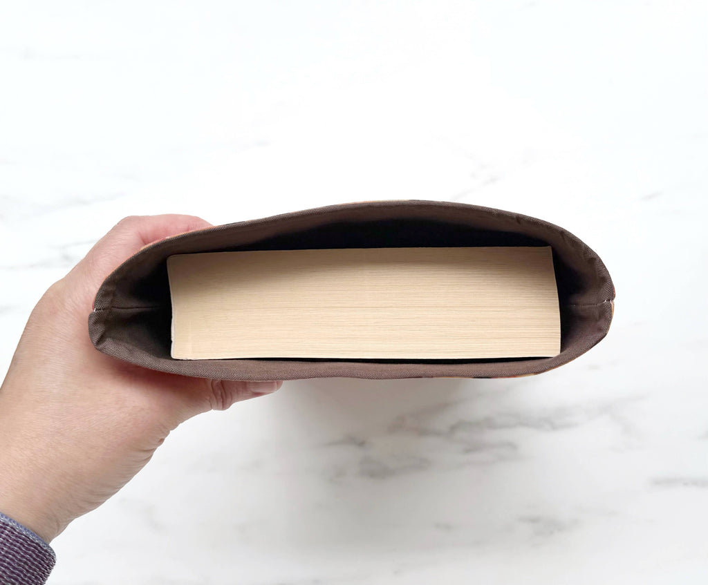 Autumn morning - padded book sleeve, book pouch