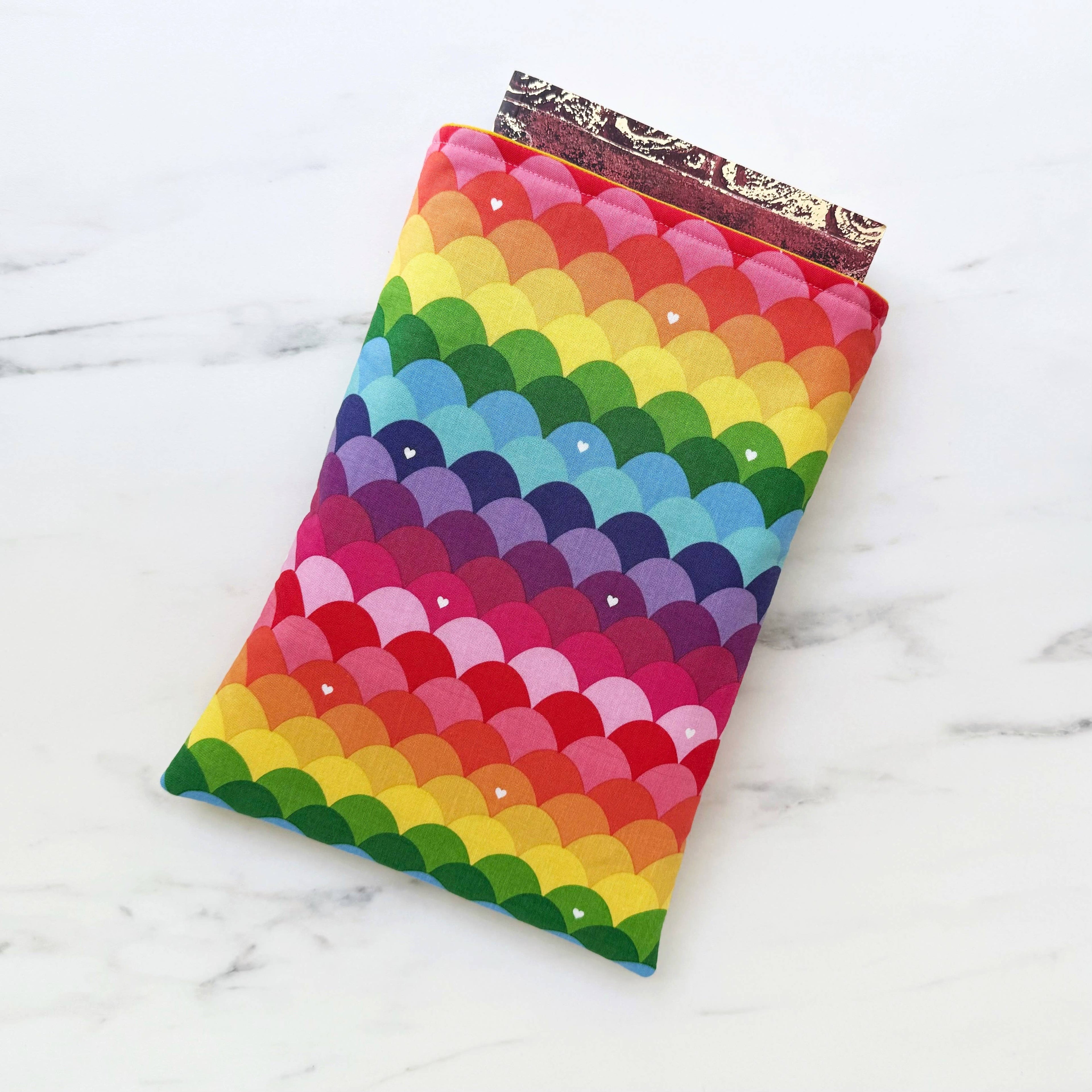 Rainbow scallops - padded book sleeve, book pouch