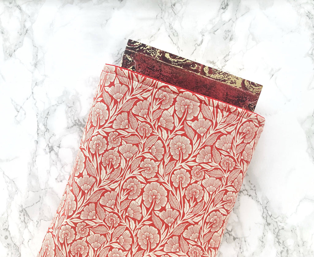 Ginger flower - padded book sleeve, book pouch