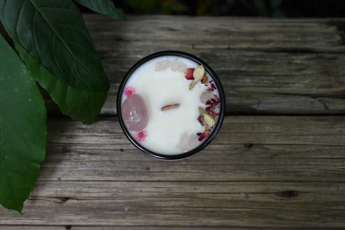 Rose Quartz Crystal Candle | Bergamot + Spun Sugar
